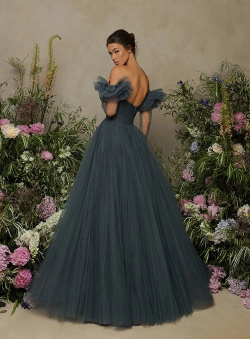 Gallery Image #slidesGrid7